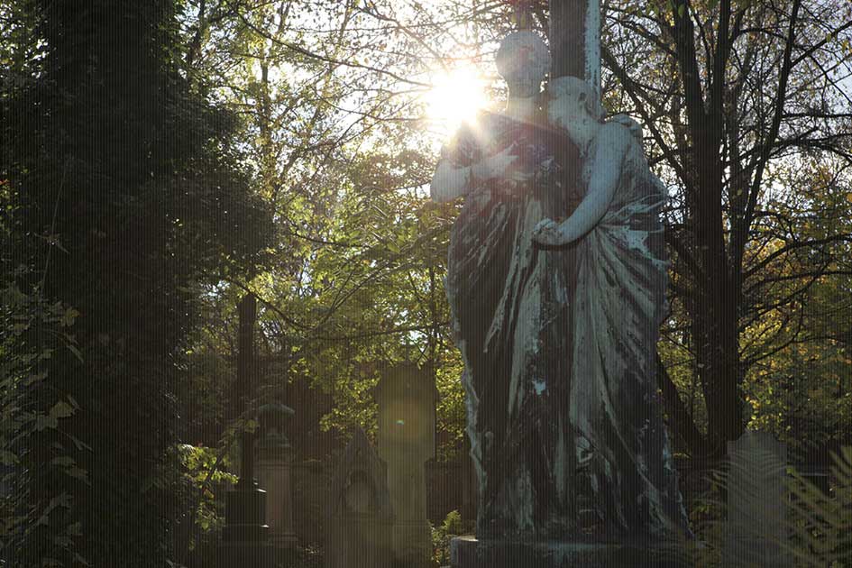 BlickMe - Landsherr Design und Fotografie | SACRED | CEMETERY